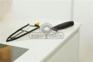 FISKARS NÓŻ SZEFA KUCHNI W POKROWCU 20cm FF 1014197